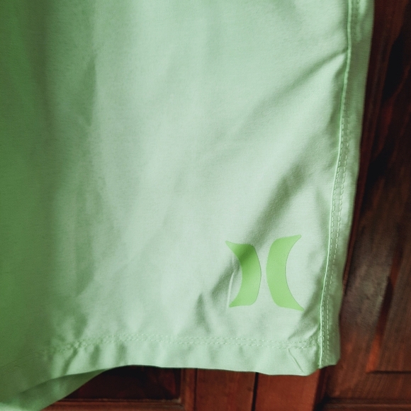 Hurley One And Only Solid Volley Boardshort 17" Lime Green Shorts Size Large - Picture 5 of 12